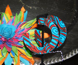 Zaria med hoop earrings